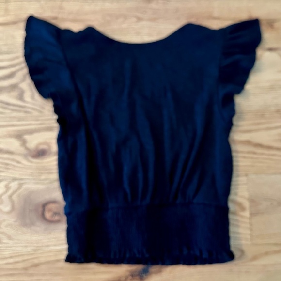 NWOT GAP Kids Wrap Top / Short Sleeve Shirt Girls in Color True Black - Size M - Picture 4 of 6